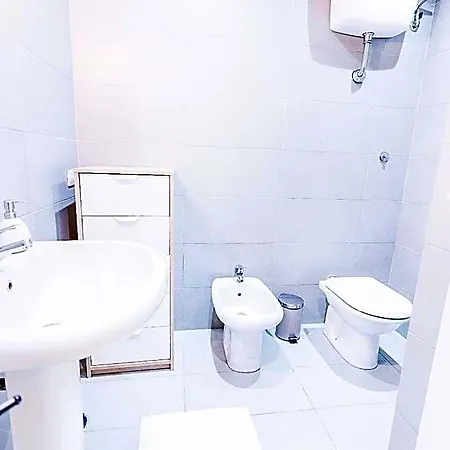 Liguria Garden Διαμέρισμα Όλμπια